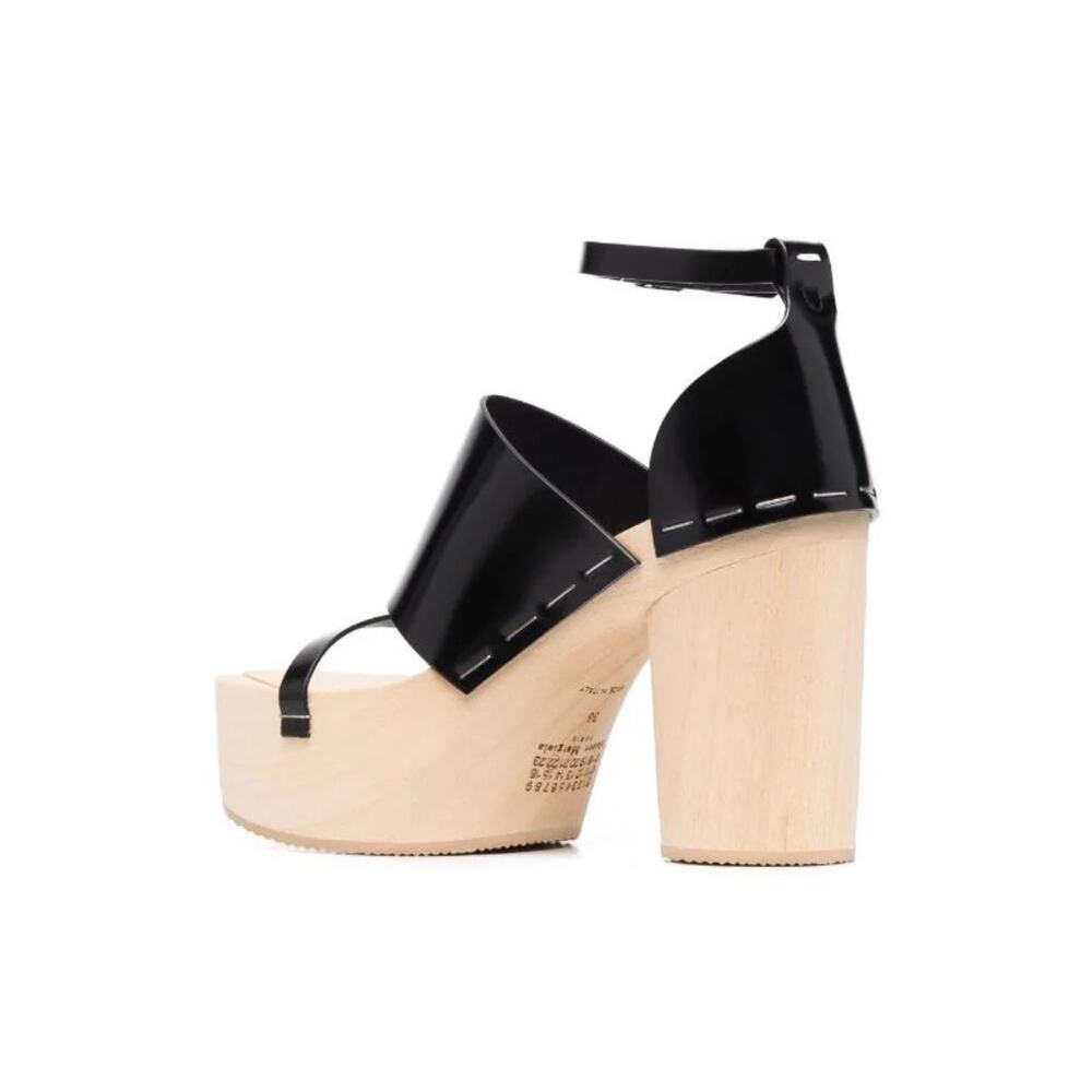 Maison Margiela Platform buckle-fastening Sandals - Picture 2 of 11